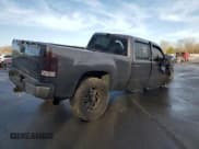 ✅ 2010 GMC Sierra 2500HD SLE • VIN: 1GT4K0B61AF117985 • Lot: 85198154. Wystawiony na Copart z przebiegiem Nie podano. Bezpłatny archiwum sprzedaży aukcyjnych z USA i szczegółowy raport historii pojazdu na DreamBid. Zdjęcie 3.