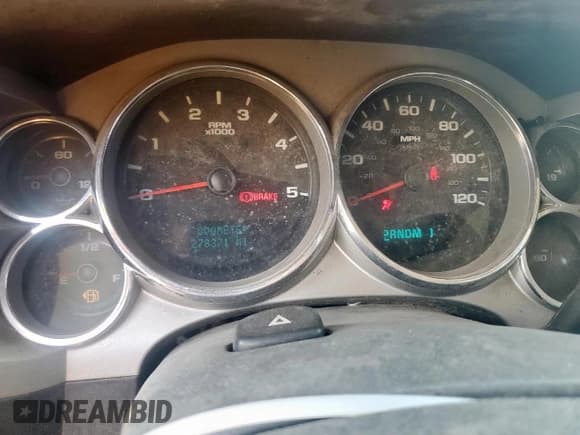 ✅ 2007 Chevrolet Silverado 2500HD 2LT • VIN: 1GCHK23627F533502 • Лот: 67490405. Опубликован ранее на Copart с пробегом 278 371 миль. Бесплатный доступ к архиву аукционных продаж из США и подробный отчёт об истории автомобиля на DreamBid. Изображение 9.