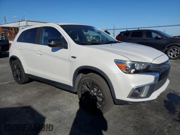 ✅ 2018 Mitsubishi Outlander ES • VIN: JA4AP3AU5JZ024238 • Lot: 92053025. Listed on Copart with 96,194 mi. Free auction sales archive from the USA and detailed vehicle history report at DreamBid. Image 4.
