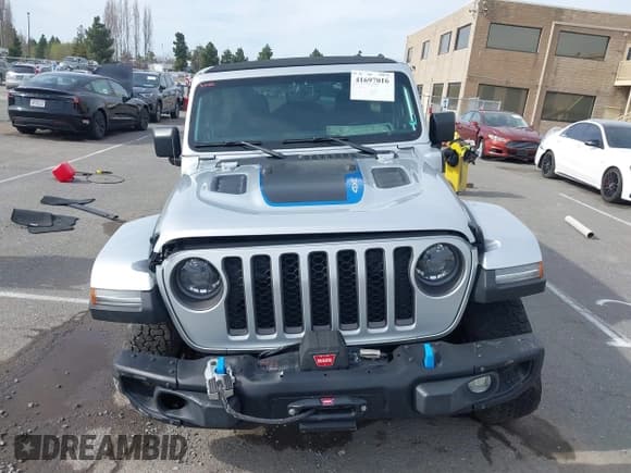 ✅ 2023 Jeep Wrangler Rubicon • VIN: 1C4JJXR69PW581474 • Лот: 41697016. Опубликован ранее на IAAI с пробегом 25 775 миль. Бесплатный доступ к архиву аукционных продаж из США и подробный отчёт об истории автомобиля на DreamBid. Изображение 13.