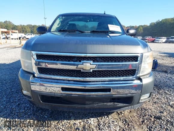 ✅ 2011 Chevrolet Silverado 1500 LT • VIN: 1GCRCSE05BZ308895 • Lot: 43647587. Listed on IAAI with 201,665 mi. Free auction sales archive from the USA and detailed vehicle history report at DreamBid. Image 12.
