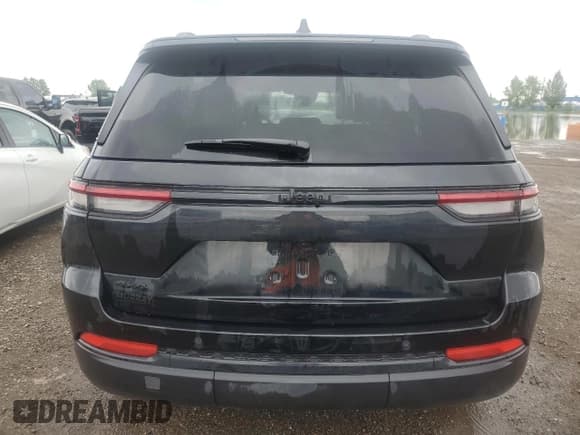 ✅ 2025 Jeep Grand Cherokee Altitude • VIN: 1C4RJHAG8SC315600 • Lot: 66173225. Listed on Copart with 3,498 mi. Free auction sales archive from the USA and detailed vehicle history report at DreamBid. Image 6.