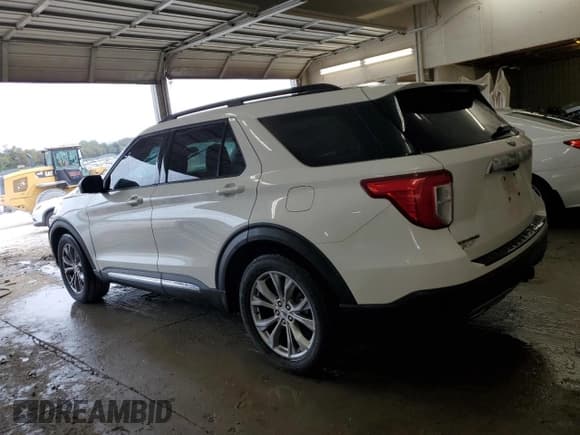 ✅ 2021 Ford Explorer XLT • VIN: 1FMSK7DH3MGA78292 • Lot: 85548335. Listed on Copart with 119,610 mi. Free auction sales archive from the USA and detailed vehicle history report at DreamBid. Image 2.