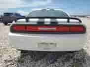 2010 Dodge Challenger SE z VIN 2B3CJ4DV1AH321342, wystawiony jako Copart lot #67499744 z przebiegiem 129 834 mil mil oraz Szkoda całkowita • Salvage title. Historia ofert i sprzedaży dostępna na DreamBid. Obrazek 6.