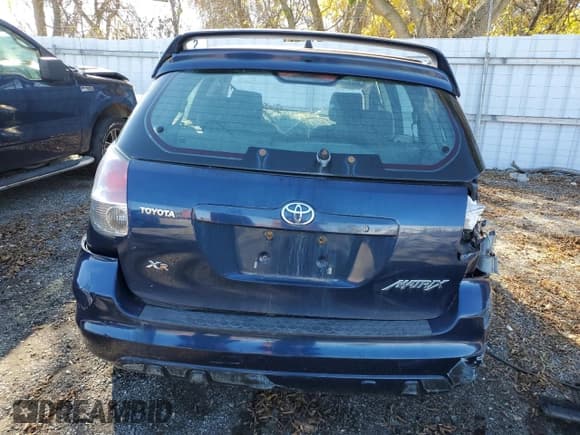 ✅ 2007 Toyota Matrix STD • VIN: 2T1KR32E47C668702 • Лот: 86766775. Опубликован ранее на Copart с пробегом Не указан. Бесплатный доступ к архиву аукционных продаж из США и подробный отчёт об истории автомобиля на DreamBid. Изображение 6.