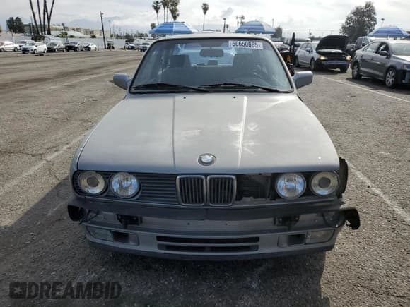 ✅ 1988 BMW 3 Series 325is • VIN: WBAAA2301J8260853 • Lot: 50650065. Listed on Copart with 69,064 mi. Free auction sales archive from the USA and detailed vehicle history report at DreamBid. Image 5.