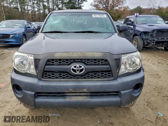 ✅ 2011 Toyota Tacoma PreRunner • VIN: 5TFJX4GN9BX002350 • Lot: 93178255. Listed on Copart with 229,925 mi. Free auction sales archive from the USA and detailed vehicle history report at DreamBid. Image 5.