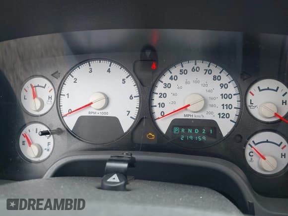 ✅ 2007 Dodge 1500 Laramie • VIN: 3D3KS19D17G744850 • Лот: 41933582. Опубликован ранее на IAAI с пробегом 219 159 миль. Бесплатный доступ к архиву аукционных продаж из США и подробный отчёт об истории автомобиля на DreamBid. Изображение 7.