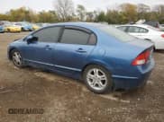✅ 2010 Honda Civic LX • VIN: 19XFA1F53AE057527 • Lot: 82725715. Wystawiony na Copart z przebiegiem 159 517 mil. Bezpłatny archiwum sprzedaży aukcyjnych z USA i szczegółowy raport historii pojazdu na DreamBid. Zdjęcie 2.