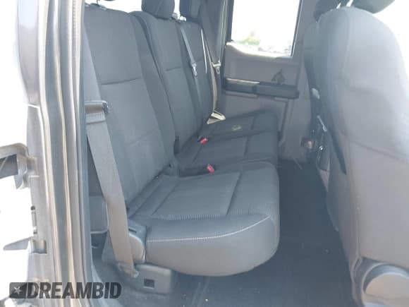 ✅ 2017 Ford F-150 XL • VIN: 1FTEX1CPXHKC63953 • Лот: 42164699. Опубликован ранее на IAAI с пробегом 110 200 миль. Бесплатный доступ к архиву аукционных продаж из США и подробный отчёт об истории автомобиля на DreamBid. Изображение 8.