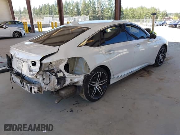 ✅ 2022 Honda Accord Touring • VIN: 1HGCV3F90NA011671 • Lot: 42743890. Listed on IAAI with 76,728 mi. Free auction sales archive from the USA and detailed vehicle history report at DreamBid. Image 4.