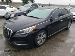 ✅ 2016 Hyundai Sonata Limited • VIN: KMHE34L1XGA014724 • Лот: 41916663. Опубликован ранее на Copart с пробегом 131 641 миль. Бесплатный доступ к архиву аукционных продаж из США и подробный отчёт об истории автомобиля на DreamBid. Изображение 1.