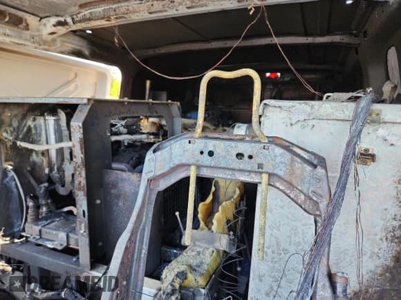 ✅ 2019 Ford Transit • VIN: 1FTYR1YM9KKA18199 • Lot: 63876665. Listed on Copart with Not provided. Free auction sales archive from the USA and detailed vehicle history report at DreamBid. Image 10.