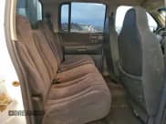 ✅ 2001 Dodge Dakota Sport • VIN: 1B7GG2AX81S191318 • Лот: 95538915. Опубликован ранее на Copart с пробегом 160 205 миль. Бесплатный доступ к архиву аукционных продаж из США и подробный отчёт об истории автомобиля на DreamBid. Изображение 10.