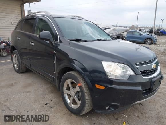 ✅ 2012 Chevrolet Captiva Sport LT • VIN: 3GNAL3E50CS640120 • Lot: 43635219. Wystawiony na IAAI z przebiegiem 93 808 mil. Bezpłatny archiwum sprzedaży aukcyjnych z USA i szczegółowy raport historii pojazdu na DreamBid. Zdjęcie 1.
