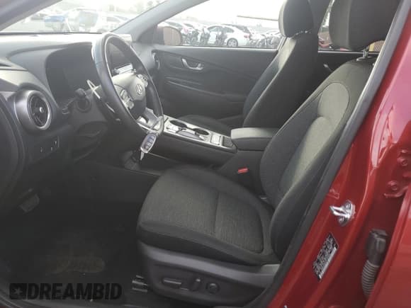 ✅ 2023 Hyundai Kona SEL • VIN: KM8K33AG4PU183592 • Лот: 76762794. Опубликован ранее на Copart с пробегом 29 840 миль. Бесплатный доступ к архиву аукционных продаж из США и подробный отчёт об истории автомобиля на DreamBid. Изображение 7.