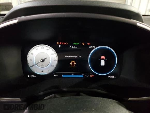 ✅ 2021 Hyundai Santa Fe SEL • VIN: 5NMS3DAJ5MH339163 • Lot: 43904523. Wystawiony na Copart z przebiegiem 19 283 mil. Bezpłatny archiwum sprzedaży aukcyjnych z USA i szczegółowy raport historii pojazdu na DreamBid. Zdjęcie 9.