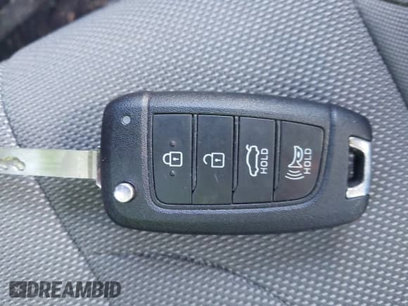 ✅ 2024 Hyundai Elantra SE • VIN: KMHLL4DG9RU688505 • Лот: 43458370. Опубликован ранее на IAAI с пробегом 41 768 миль. Бесплатный доступ к архиву аукционных продаж из США и подробный отчёт об истории автомобиля на DreamBid. Изображение 11.