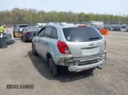 ✅ 2013 Chevrolet Captiva Sport LS • VIN: 3GNAL2EK2DS579757 • Lot: 42058796. Wystawiony na IAAI z przebiegiem 228 166 mil. Bezpłatny archiwum sprzedaży aukcyjnych z USA i szczegółowy raport historii pojazdu na DreamBid. Zdjęcie 3.