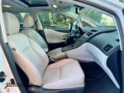 ✅ 2010 Lexus HS 250h • VIN: JTHBB1BA0A2007484 • Lot: 44655845. Wystawiony na Copart z przebiegiem 141 668 mil. Bezpłatny archiwum sprzedaży aukcyjnych z USA i szczegółowy raport historii pojazdu na DreamBid. Zdjęcie 5.