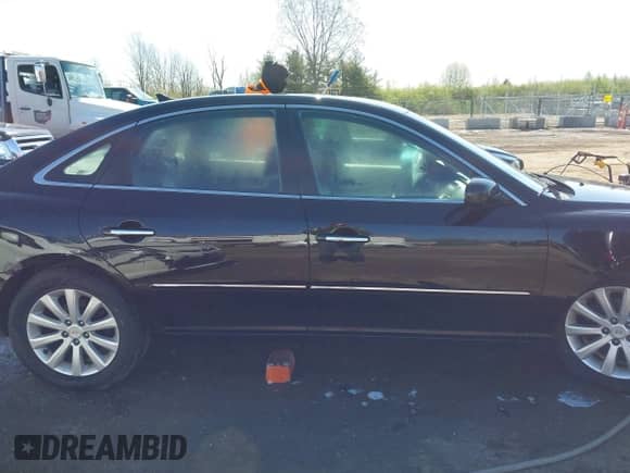 2009 Hyundai Azera GLS с VIN KMHFC46D39A351345, выставлен на аукционе IAAI как лот 41974507 с пробегом 138 174 миль миль и . История ставок и продаж доступна на DreamBid. Изображение 13.