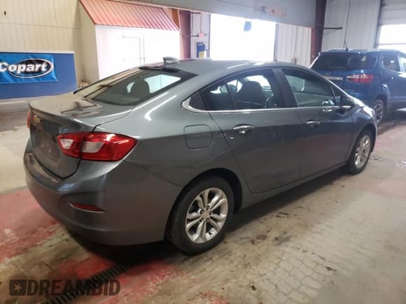 ✅ 2019 Chevrolet Cruze LT • VIN: 1G1BE5SM6K7133095 • Лот: 39831203. Опубликован ранее на Copart с пробегом 43 960 миль. Бесплатный доступ к архиву аукционных продаж из США и подробный отчёт об истории автомобиля на DreamBid. Изображение 3.