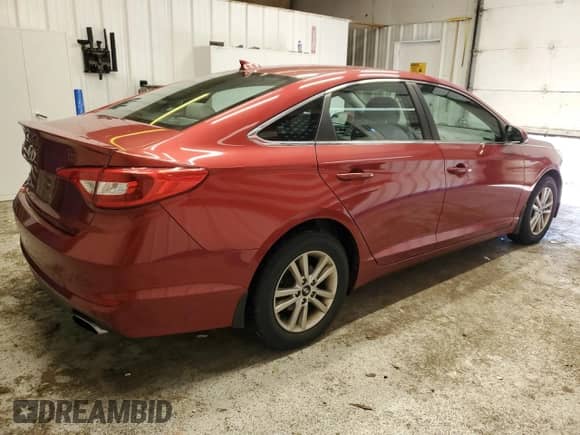 2015 Hyundai Sonata SE z VIN 5NPE24AF1FH222911, wystawiony jako Copart lot #91146455 z przebiegiem 76 460 mil mil oraz Czysty tytuł • Clean title. Historia ofert i sprzedaży dostępna na DreamBid. Obrazek 3.