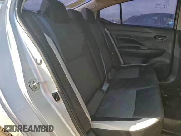 ✅ 2020 Nissan Versa SV • VIN: 3N1CN8EV5LL868829 • Lot: 90744865. Wystawiony na Copart z przebiegiem 47 404 mil. Bezpłatny archiwum sprzedaży aukcyjnych z USA i szczegółowy raport historii pojazdu na DreamBid. Zdjęcie 10.