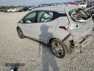 ✅ 2021 Chevrolet Bolt EV Premier • VIN: 1G1FZ6S04M4113134 • Lot: 88073515. Wystawiony na Copart z przebiegiem 86 593 mil. Bezpłatny archiwum sprzedaży aukcyjnych z USA i szczegółowy raport historii pojazdu na DreamBid. Zdjęcie 2.