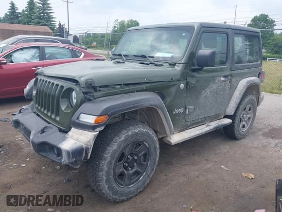 ✅ 2021 Jeep Wrangler Sport • VIN: 1C4GJXAG2MW591435 • Lot: 42427627. Listed on IAAI with 48,619 mi. Free auction sales archive from the USA and detailed vehicle history report at DreamBid. Image 2.