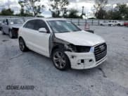 ✅ 2016 Audi Q3 Prestige • VIN: WA1GFCFS3GR000551 • Lot: 85752225. Wystawiony na Copart z przebiegiem 115 162 mil. Bezpłatny archiwum sprzedaży aukcyjnych z USA i szczegółowy raport historii pojazdu na DreamBid. Zdjęcie 4.