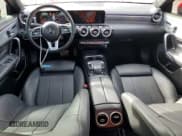 ✅ 2019 Mercedes-Benz A 220 • VIN: WDD3G4FB3KW018412 • Lot: 84763925. Wystawiony na Copart z przebiegiem 80 107 mil. Bezpłatny archiwum sprzedaży aukcyjnych z USA i szczegółowy raport historii pojazdu na DreamBid. Zdjęcie 8.