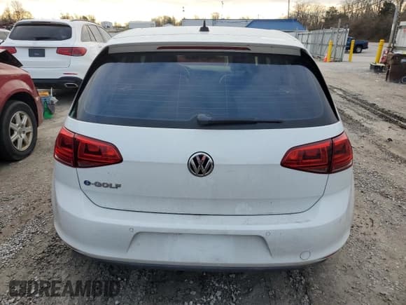 ✅ 2016 Volkswagen Golf SEL Premium • VIN: WVWPP7AU2GW902189 • Lot: 87163224. Wystawiony na Copart z przebiegiem 75 443 mil. Bezpłatny archiwum sprzedaży aukcyjnych z USA i szczegółowy raport historii pojazdu na DreamBid. Zdjęcie 6.