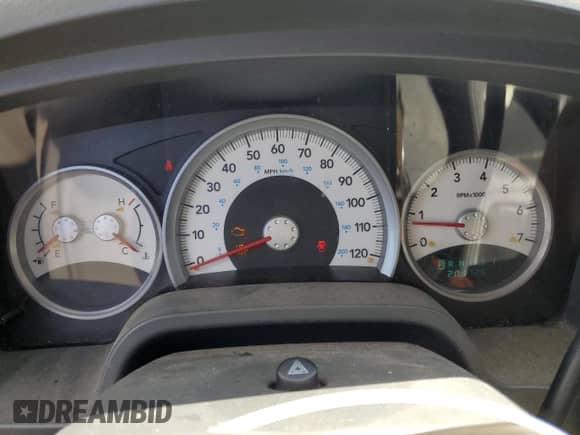 2005 Dodge Dakota SLT z VIN 1D7HW48N25S136981, wystawiony jako Copart lot #68930614 z przebiegiem 204 726 mil mil oraz Szkoda całkowita • Salvage title. Historia ofert i sprzedaży dostępna na DreamBid. Obrazek 9.