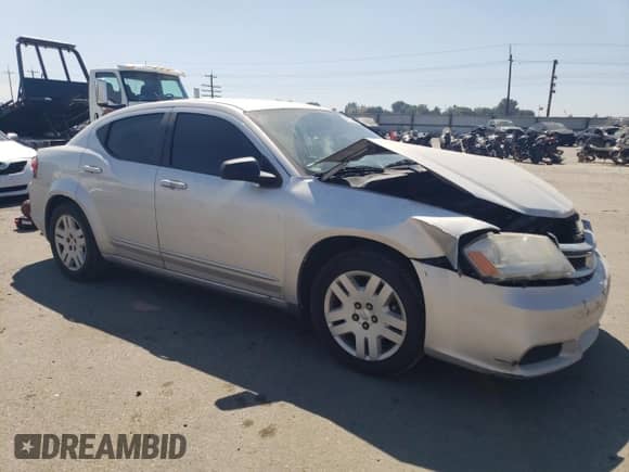 2011 Dodge Avenger Express z VIN 1B3BD4FBXBN567935, wystawiony jako Copart lot #69790674 z przebiegiem 144 000 mil mil oraz Szkoda całkowita • Salvage title. Historia ofert i sprzedaży dostępna na DreamBid. Obrazek 4.