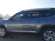 ✅ 2021 Volkswagen Atlas SE • VIN: 1V2WR2CA2MC550979 • Лот: 43599873. Опубликован ранее на IAAI с пробегом 100 160 миль. Бесплатный доступ к архиву аукционных продаж из США и подробный отчёт об истории автомобиля на DreamBid. Изображение 13.
