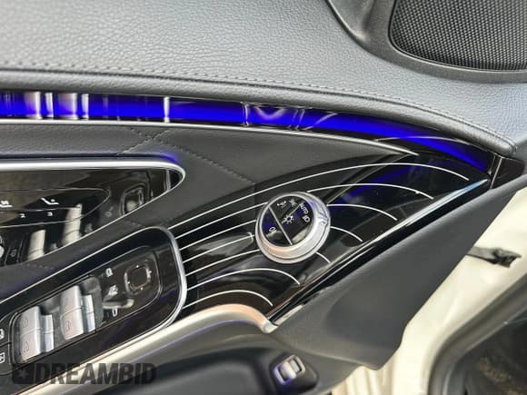 ✅ 2021 Mercedes-Benz S 580 • VIN: W1K6G7GB5MA039291 • Лот: 90858735. Опубликован ранее на Copart с пробегом 60 244 миль. Бесплатный доступ к архиву аукционных продаж из США и подробный отчёт об истории автомобиля на DreamBid. Изображение 12.