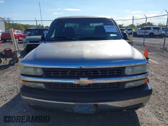 ✅ 1999 Chevrolet Silverado 1500 LS • VIN: 2GCEK19T9X1102303 • Lot: 43501465. Wystawiony na IAAI z przebiegiem 267 001 mil. Bezpłatny archiwum sprzedaży aukcyjnych z USA i szczegółowy raport historii pojazdu na DreamBid. Zdjęcie 6.