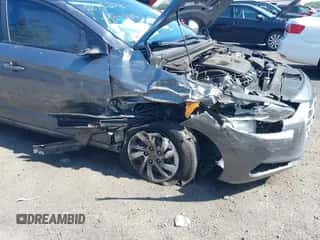 2018 Hyundai Elantra SE z VIN 5NPD74LF1JH344316, wystawiony jako IAAI lot #42847184 z przebiegiem 78 753 mil mil oraz . Historia ofert i sprzedaży dostępna na DreamBid. Obrazek 6.