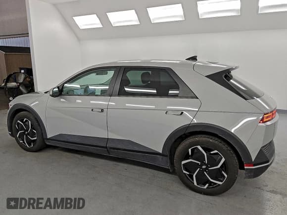 ✅ 2023 Hyundai Ioniq 5 SEL • VIN: KM8KNDAF7PU228614 • Lot: 94249605. Listed on Copart with 53,066 mi. Free auction sales archive from the USA and detailed vehicle history report at DreamBid. Image 2.