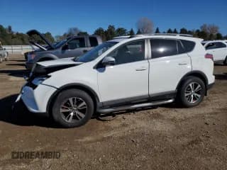✅ 2018 Toyota RAV4 XLE • VIN: JTMRFREV1JJ246596 • Lot: 91725775. Listed on Copart with 105,840 mi. Free auction sales archive from the USA and detailed vehicle history report at DreamBid. Image 1.