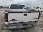 ✅ 2004 Chevrolet Silverado 1500 LS • VIN: 2GCEC13T541330364 • Лот: 64773585. Опубликован ранее на Copart с пробегом 366 651 миль. Бесплатный доступ к архиву аукционных продаж из США и подробный отчёт об истории автомобиля на DreamBid. Изображение 6.