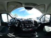 ✅ 2018 Ram ProMaster Cargo • VIN: 3C6TRVDG6JE124684 • Lot: 43386609. Wystawiony na IAAI z przebiegiem 135 516 mil. Bezpłatny archiwum sprzedaży aukcyjnych z USA i szczegółowy raport historii pojazdu na DreamBid. Zdjęcie 19.