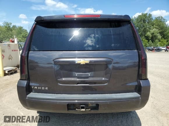 ✅ 2017 Chevrolet Tahoe LT • VIN: 1GNSKBKC3HR356401 • Lot: 66946445. Wystawiony na Copart z przebiegiem 207 595 mil. Bezpłatny archiwum sprzedaży aukcyjnych z USA i szczegółowy raport historii pojazdu na DreamBid. Zdjęcie 6.