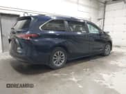 ✅ 2021 Toyota Sienna LE • VIN: 5TDBSKFC4MS036678 • Lot: 42897907. Listed on IAAI with 180,005 mi. Free auction sales archive from the USA and detailed vehicle history report at DreamBid. Image 4.