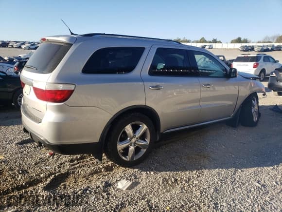 ✅ 2011 Dodge Durango Citadel • VIN: 1D4SE5GT7BC638385 • Лот: 76947344. Опубликован ранее на Copart с пробегом 159 164 миль. Бесплатный доступ к архиву аукционных продаж из США и подробный отчёт об истории автомобиля на DreamBid. Изображение 3.