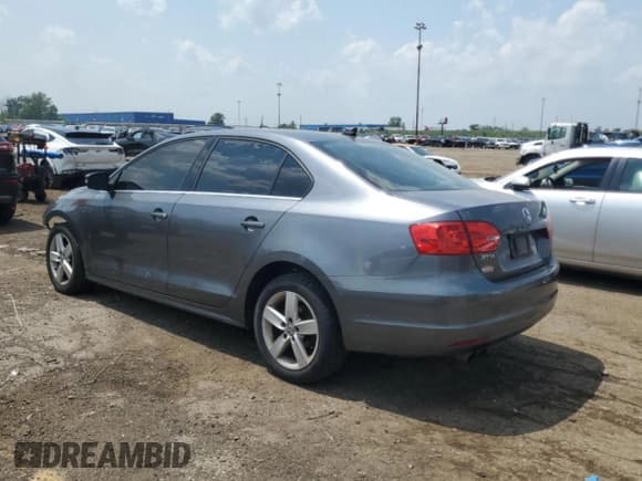 ✅ 2013 Volkswagen Jetta TDI w/Premium • VIN: 3VWLL7AJ6DM440499 • Lot: 60189355. Listed on Copart with 148,786 mi. Free auction sales archive from the USA and detailed vehicle history report at DreamBid. Image 2.