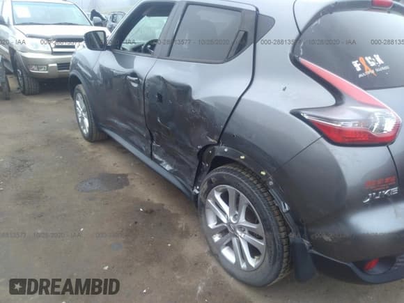 ✅ 2015 Nissan Juke SL • VIN: JN8AF5MV2FT550964 • Lot: 28813577. Listed on IAAI with 71,687 mi. Free auction sales archive from the USA and detailed vehicle history report at DreamBid. Image 6.