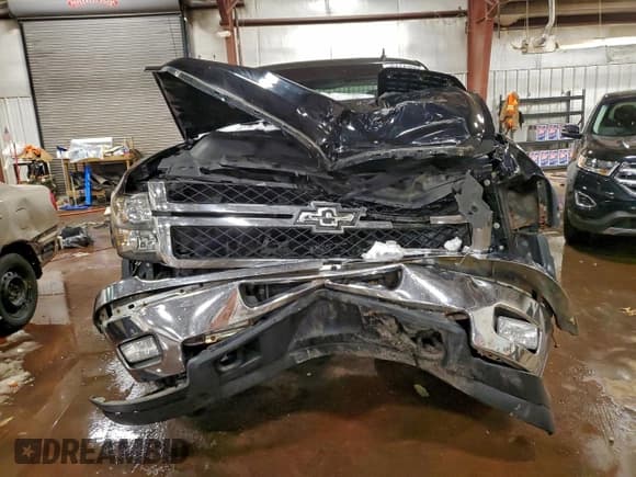 ✅ 2011 Chevrolet Silverado 2500HD LTZ • VIN: 1GC2KYCG3BZ277119 • Лот: 94443005. Опубликован ранее на Copart с пробегом 190 643 миль. Бесплатный доступ к архиву аукционных продаж из США и подробный отчёт об истории автомобиля на DreamBid. Изображение 5.