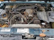 ✅ 1994 Ford Explorer Eddie Bauer • VIN: 1FMDU34X8RUE17866 • Lot: 95075305. Listed on Copart with 253,824 mi. Free auction sales archive from the USA and detailed vehicle history report at DreamBid. Image 11.